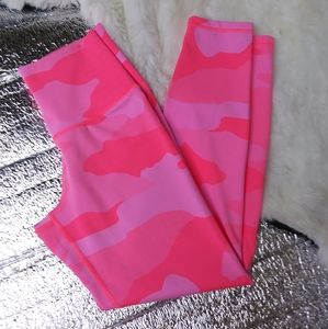 5 Sale Aerie Hot Neon Pink Camo Yoga 